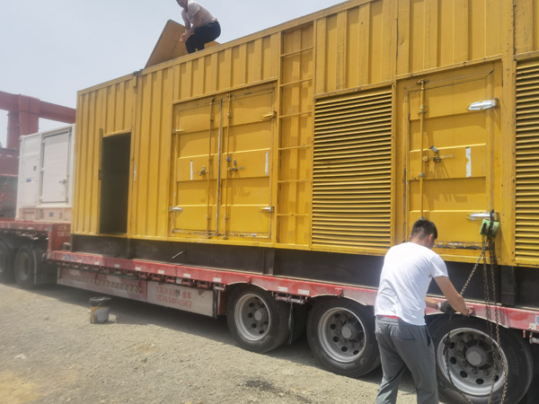 康乐除了负载情况和发动机维护,还有哪些因素会影响 200kw 柴油发电机的油耗?
